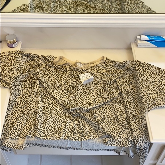 Zara cheetah print top - Picture 1 of 3